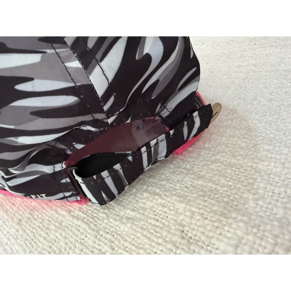 Nike Featherlight Dri Fit Black Pink Zebra Girls Toddler Strapback Hat Cap